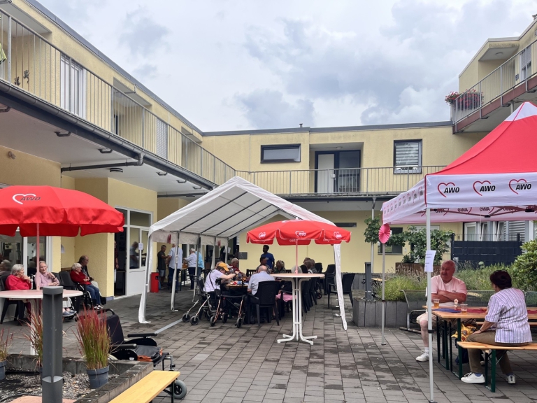 Innenhof der AWO Bad Godesberg, Sommerfest 27.07.2025